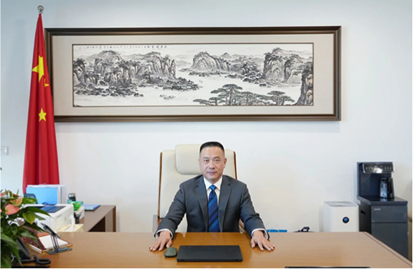 ������شʡ����������ᶨ���� ����ǰ�� Я�ֿ�������������ʮ���塱��ƪ��